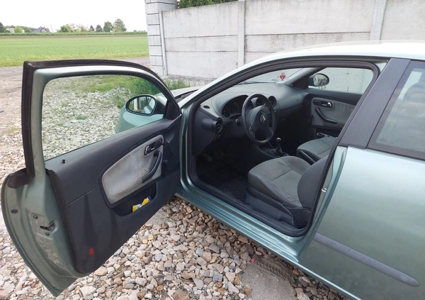 Seat Ibiza cena 4000 przebieg: 150000, rok produkcji 2002 z Mikołów małe 92